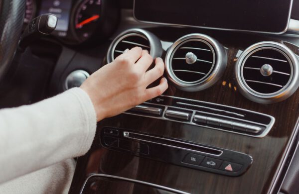 carga de aire acondicionado coche
