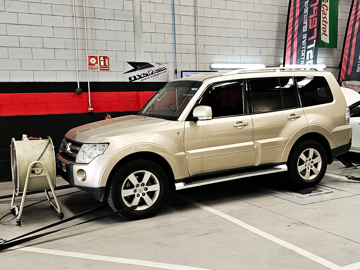 Repro Mitsubishi-Montero-3-2-160-cv-de-2007
